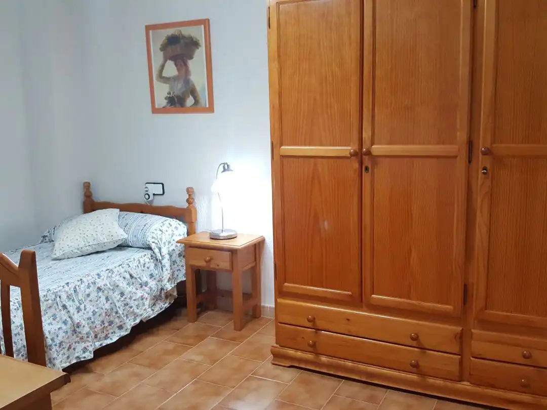 Piso de alquiler en Plaza Acuario, 1, Nuevo Parque - Los Rosales - Tráfico Pesado Habitación de Piso de alquiler en Huelva con Amueblado y Balcón