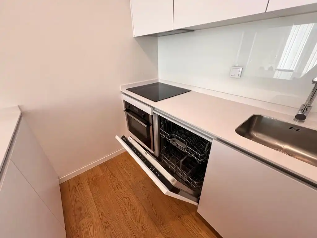 Kitchen of Flat for rent in Madrid  with Air Conditioner, Heating and Storage room