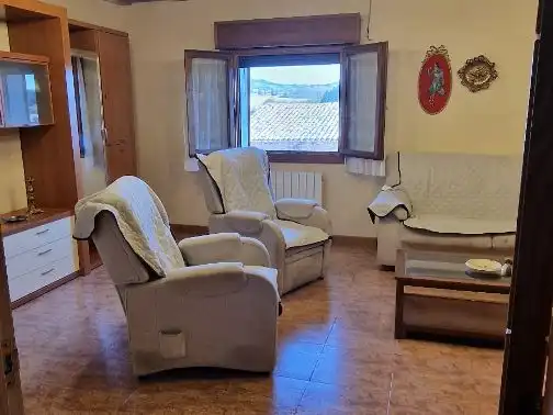 Sala de estar de Casa o chalet en venta en Valle de Yerri / Deierri con Aire acondicionado, Calefacción y Jardín privado