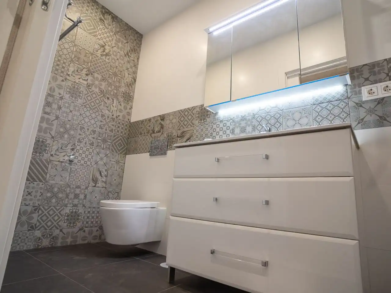Bany de Dúplex en venda en  Madrid Capital