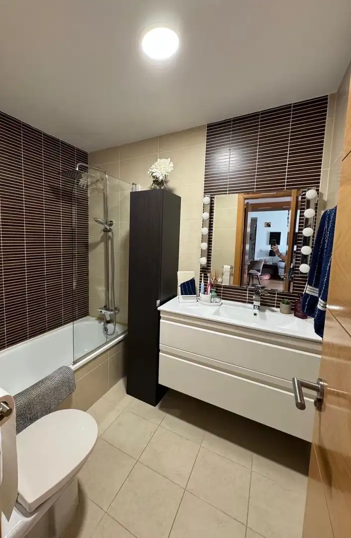Piso en venta en Calle Oregano, 4, Santangelo Baño de Piso en venta en Benalmádena con Aire acondicionado, Terraza y Piscina