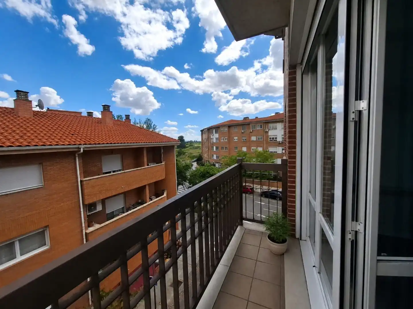 Piso en venta en Camino de Ubiercas, 3, Griseras - Gardachales Terraza de Piso en venta en Tudela con Terraza y Balcón