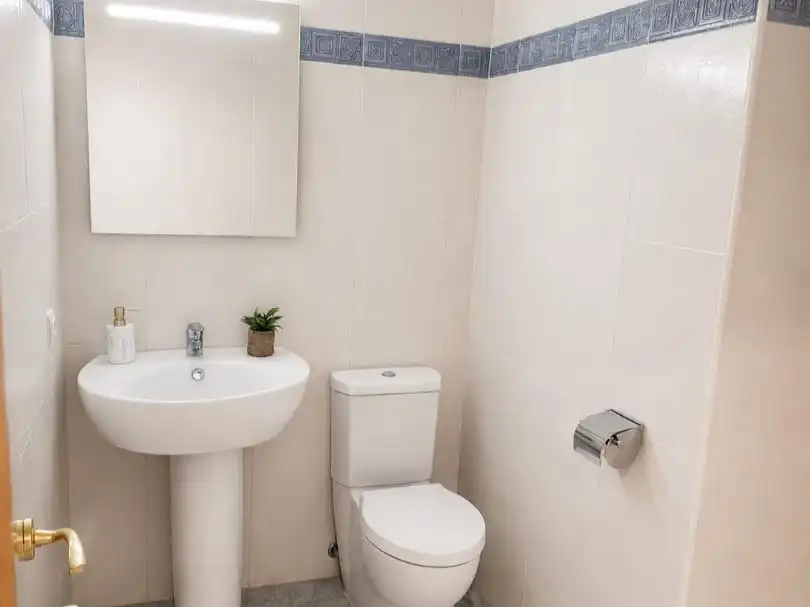 Piso en venta en Camino de Ubiercas, 3, Griseras - Gardachales Baño de Piso en venta en Tudela con Terraza y Balcón