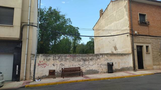 Terreno en Venta en Travesía del Jalón, 13 en Arcos de Jalón