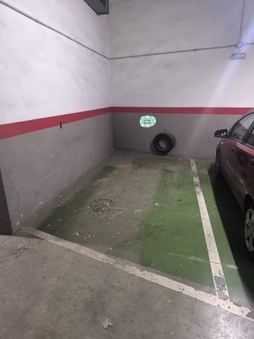 Garaje en Alquiler en Carrer de la Florida, 43 en La Gavarra