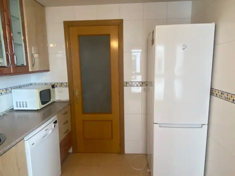 Pis en venda a Calle de la Sierra de Gredos, 1, Hospital Nuevo Cuina de Pis en venda en Valladolid amb Calefacció, Parquet i Terrassa
