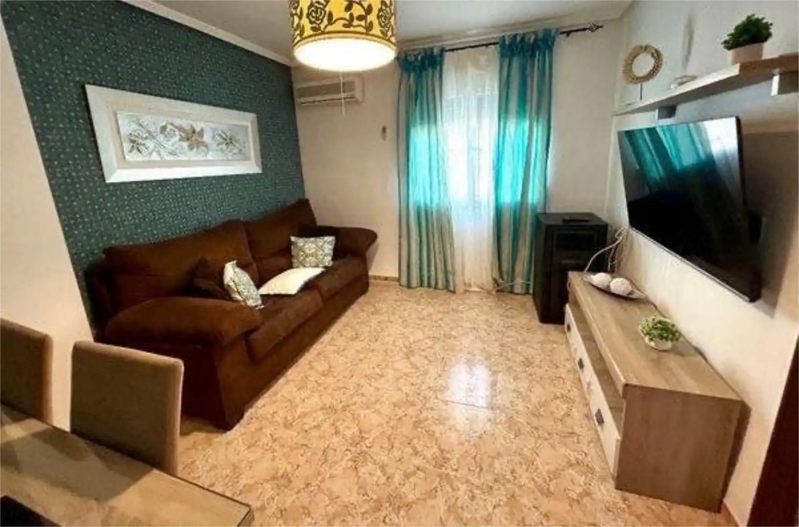 Living room of Flat for rent in Baeza  with Heating, Furnished and Pets allowed