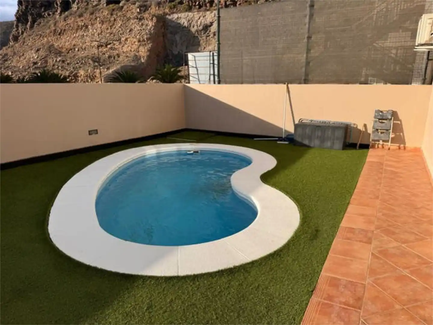 Einfamilien-Reihenhaus zur Miete in Palm - Mar Schwimmbecken von Einfamilien-Reihenhaus zur Miete in Arona mit Terrasse und Schwimmbad