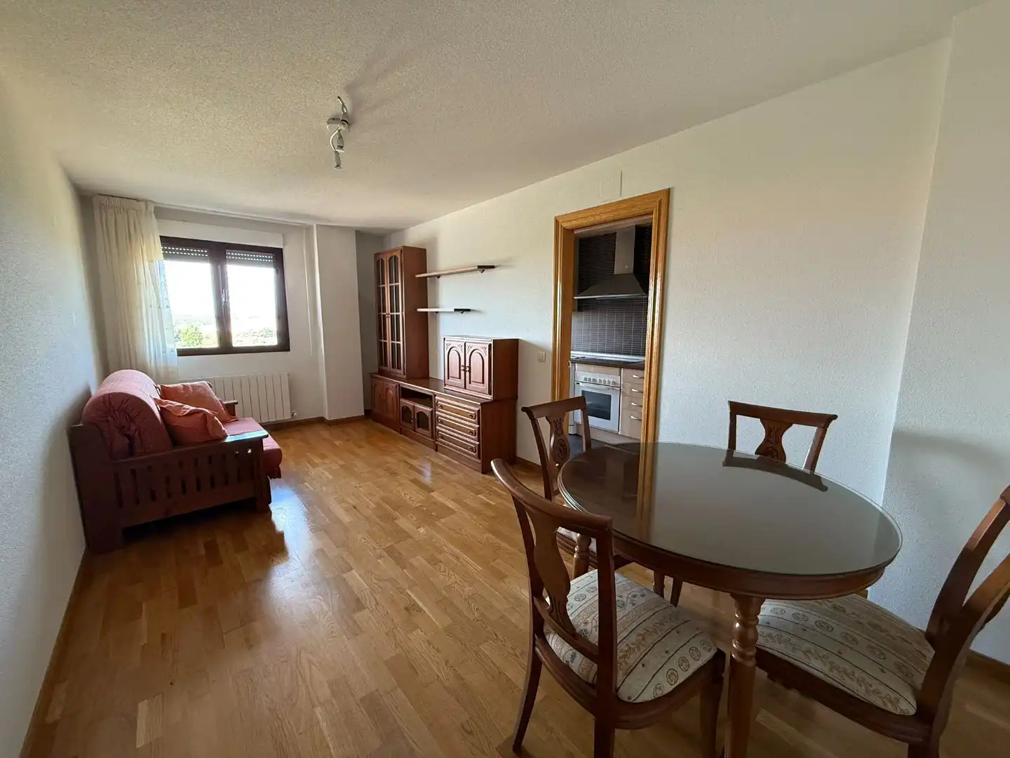 Apartamento de alquiler en Avenida Patrimonio de la Humanidad, 29, Hervencias Altas - El Pinar