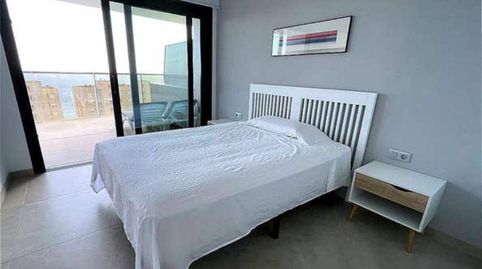 Foto 2 de Piso de alquiler en Playa Poniente, Benidorm