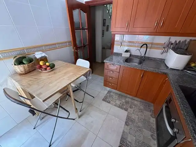 Küche von Einfamilien-Reihenhaus zum Verkauf in El Sauzal mit Parkett, Terrasse und Balkon