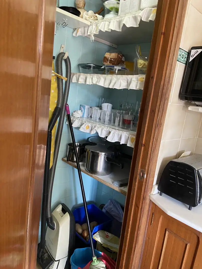 Casa o xalet en venda a Calle Lucero del Alba, 12, Palomares del Río Cuina de Casa o xalet en venda en Palomares del Río amb Aire condicionat, Terrassa i Piscina