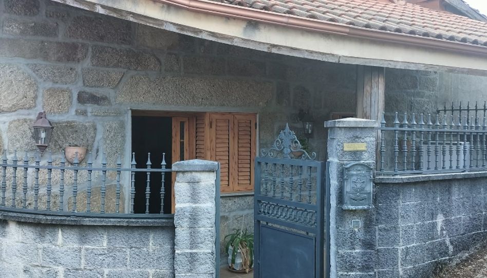 Houses for sale in Lugar Mociños, 34, Quintela de Leirado, Ourense - image 1 Photo 1 of Houses for sale in Lugar Mociños, 34, Quintela de Leirado, Ourense