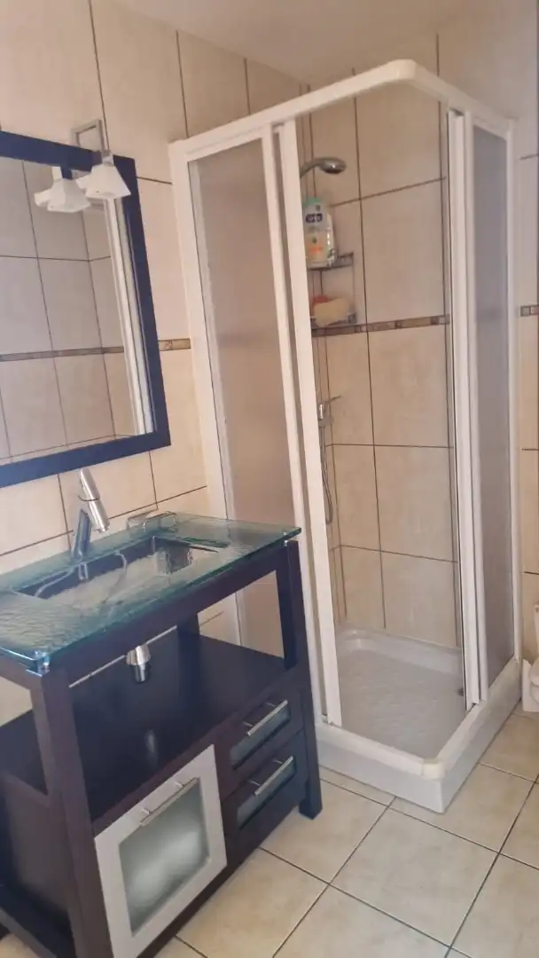 Houses for sale in Lugar Mociños, 34, Quintela de Leirado Bathroom of Houses for sale in Quintela de Leirado with Terrace