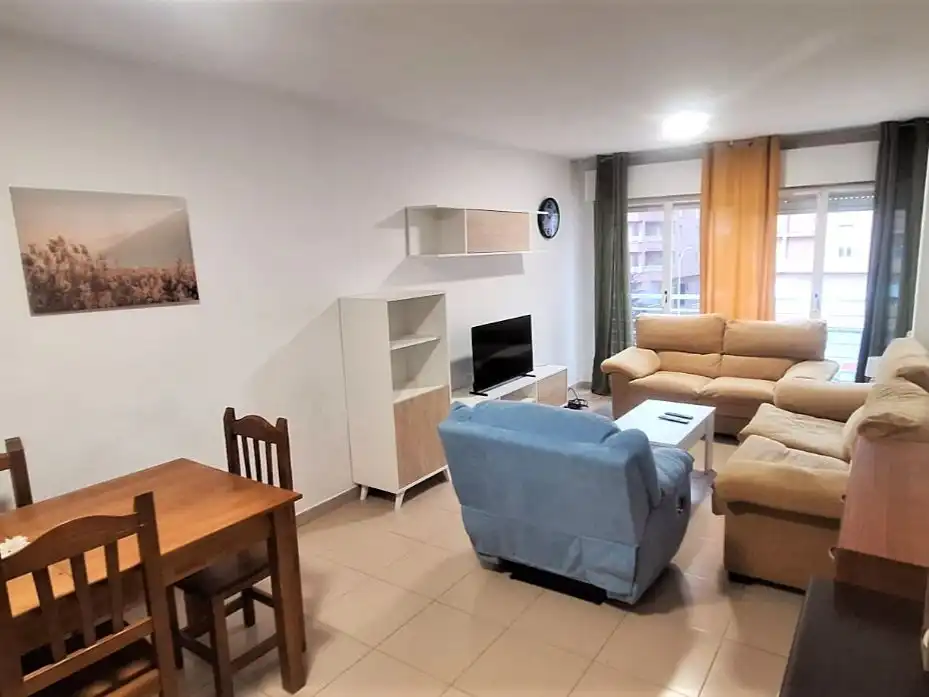 Sala de estar de Piso de alquiler en Béjar con Calefacción, Parquet y Terraza