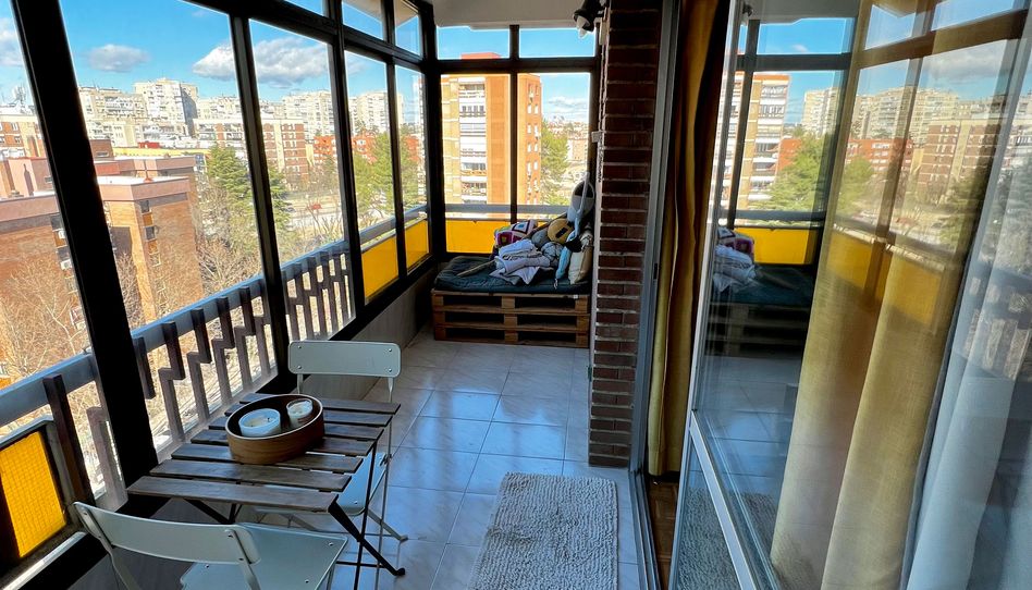 Piso en venta en Calle de Cebreros, 152, Lucero, Madrid Capital - imagen 1 Foto 1 de Piso en venta en Calle de Cebreros, 152, Lucero, Madrid Capital