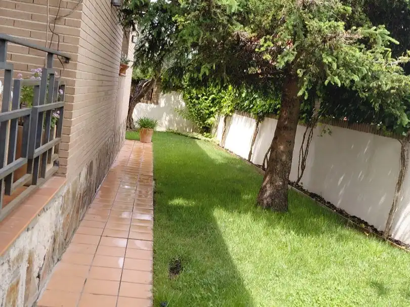 Casa o chalet en venta en Avenida de la Paz, 59, Griñón Jardín de Casa o chalet en venta en Griñón con Aire acondicionado y Terraza