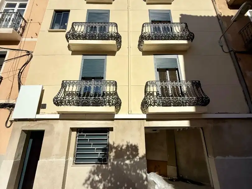 Terraza de Piso en venta en Reus con Aire acondicionado, Terraza y Balcón