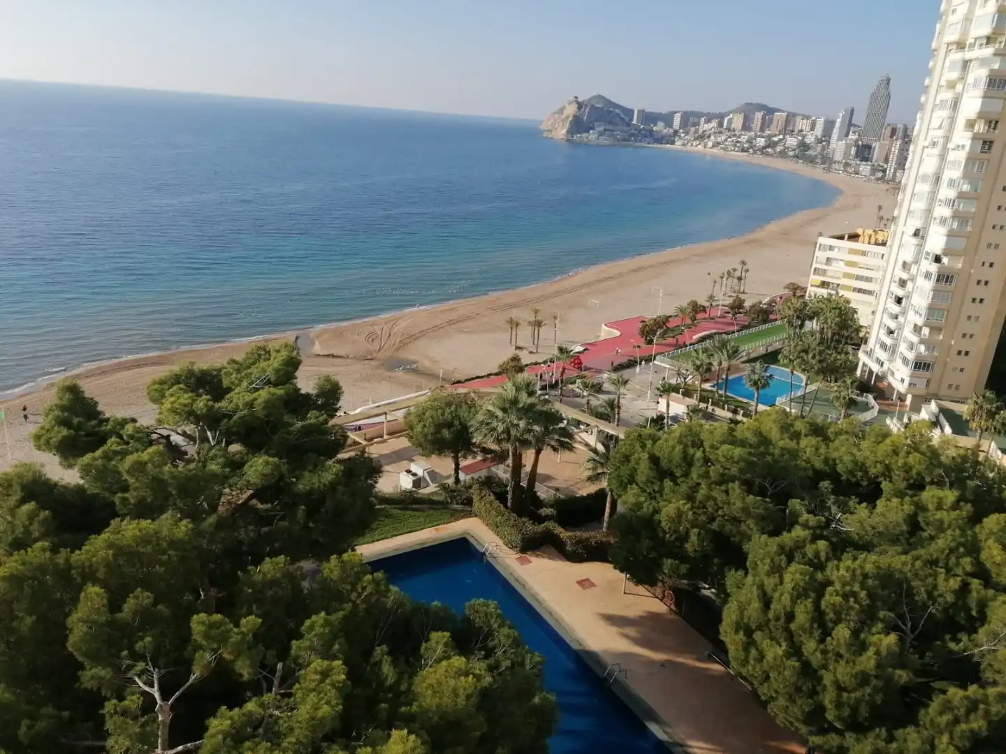 Habitación de Apartamento de alquiler en Benidorm con Aire acondicionado, Calefacción y Terraza