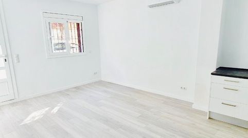 Foto 2 de Piso de alquiler en Carrer D'en Tissó, 13, La Prosperitat, Barcelona Capital