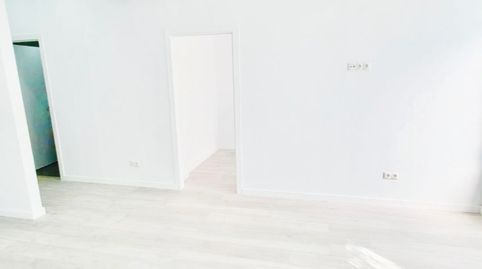 Foto 4 de Piso de alquiler en Carrer D'en Tissó, 13, La Prosperitat, Barcelona Capital