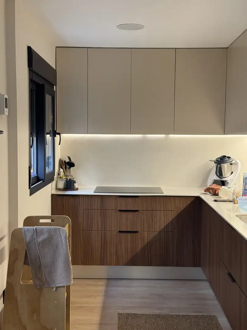 Flat for sale in Carrer de Sant Josep de Calassanç, 21, Arrancapins Kitchen of Flat for sale in Valencia Capital with Air Conditioner and Terrace