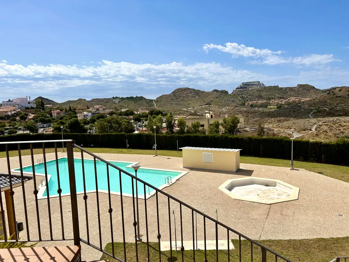 Erdgeschoss zum Verkauf in Urbanización Los Geraneos, 23, Los Collados - Los Geraneos Schwimmbecken von Erdgeschoss zum Verkauf in Águilas mit Klimaanlage, Terrasse und Schwimmbad