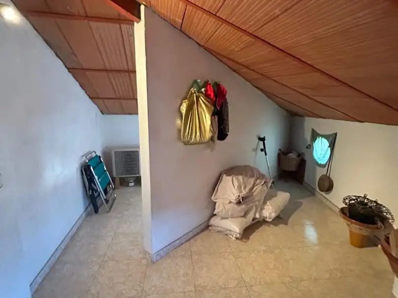 Detached homes for sale in Siruela  with Air Conditioner, Terrace and Furnished