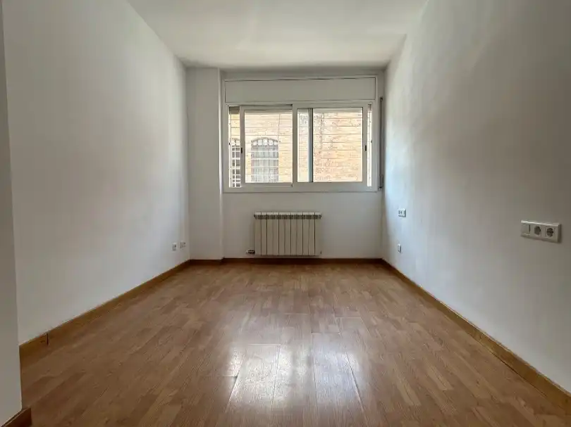 Piso de alquiler en de Viladomat, 76, Gràcia Habitación de Piso de alquiler en Sabadell con Aire acondicionado, Calefacción y Parquet