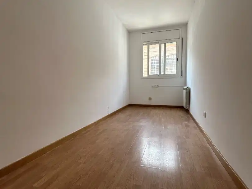 Piso de alquiler en de Viladomat, 76, Gràcia Habitación de Piso de alquiler en Sabadell con Aire acondicionado, Calefacción y Parquet