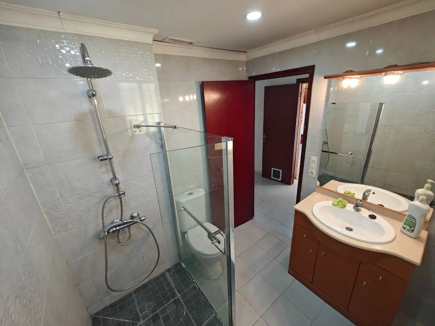 Casa adosada en venta en Carrer de Pompeu Fabra, 35, Alcoletge Baño de Casa adosada en venta en Alcoletge con Terraza y Balcón