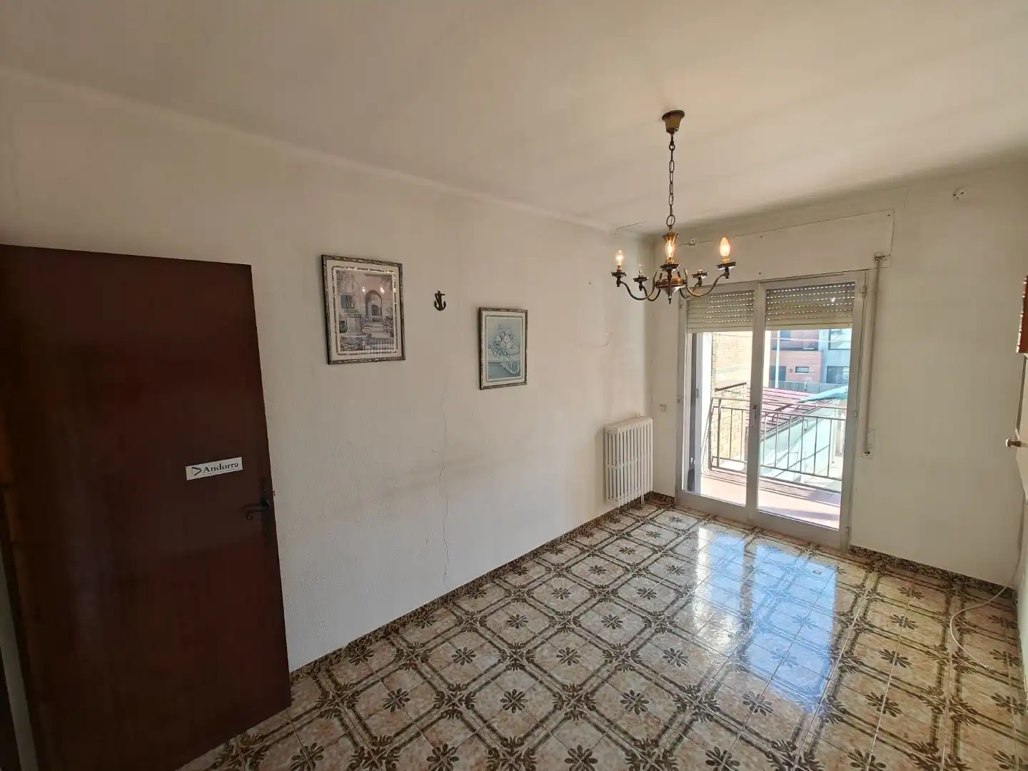 Casa adosada en venta en Carrer de Pompeu Fabra, 35, Alcoletge Comedor de Casa adosada en venta en Alcoletge con Terraza y Balcón