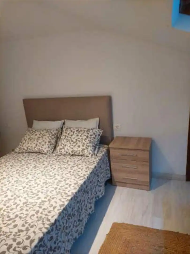 Bedroom of Flat for rent in Caldas de Reis  with Storage room and Furnished