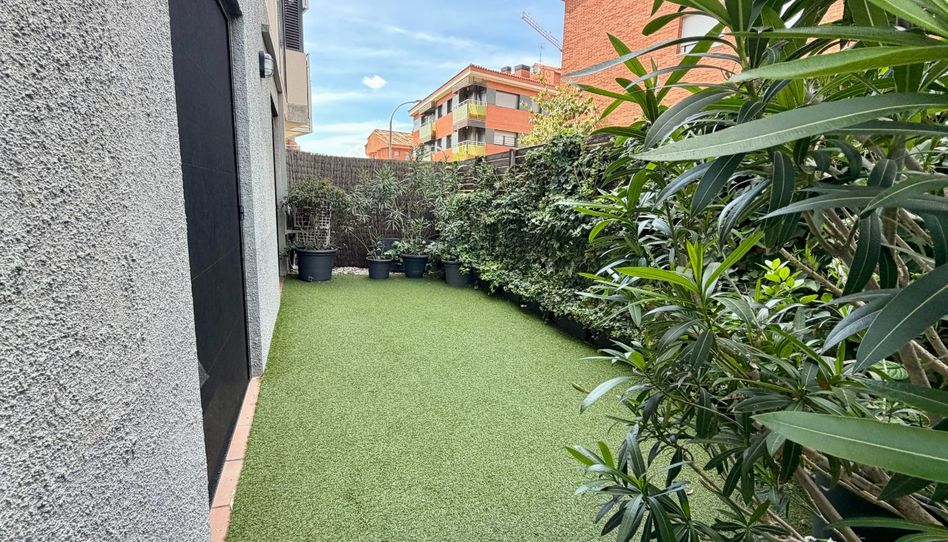 Piso en venta en Carrer Antón Agullana, 14, Montilivi, Girona Capital - imagen 1 Foto 1 de Piso en venta en Carrer Antón Agullana, 14, Montilivi, Girona Capital