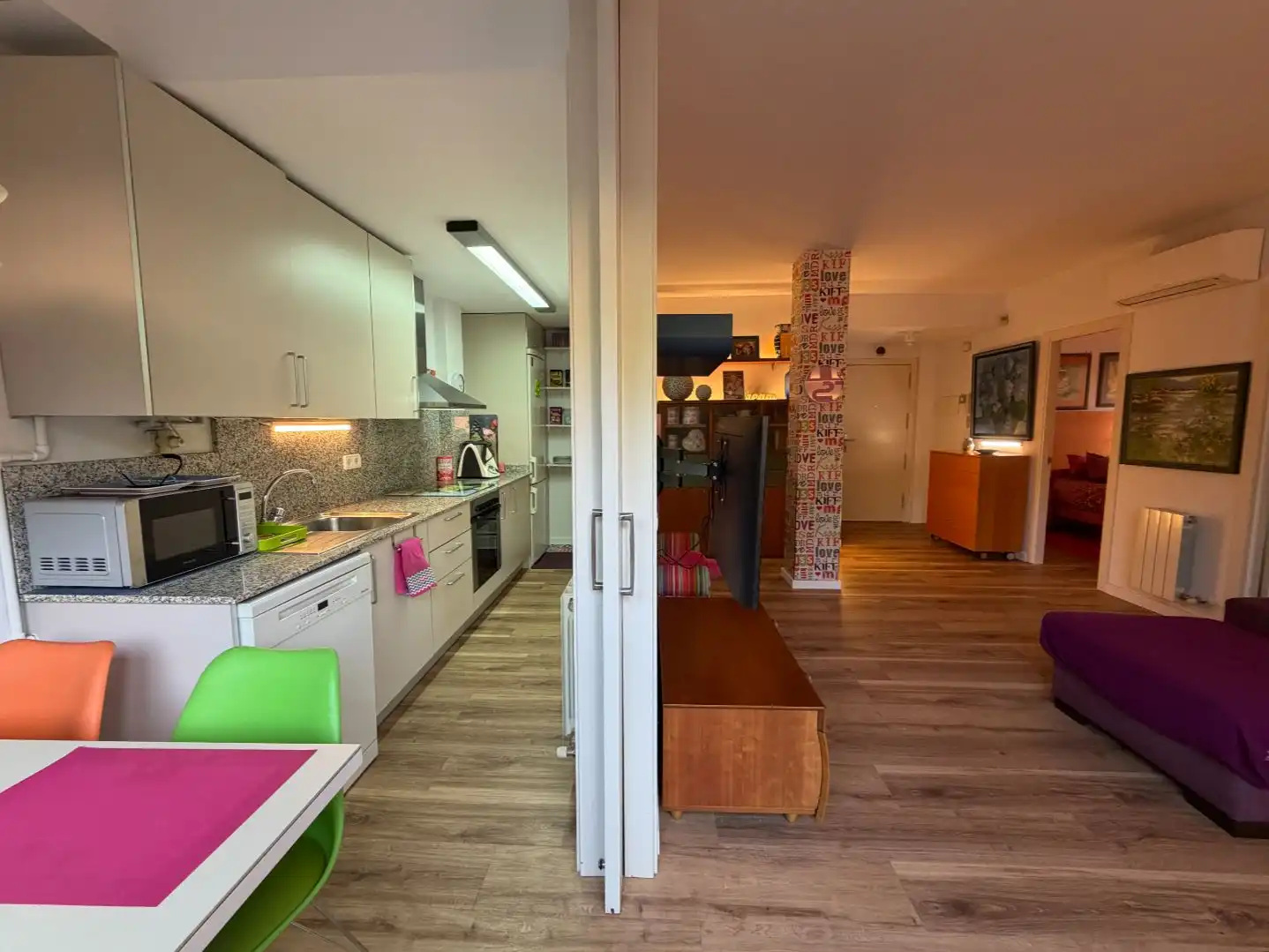 Wohnung zum Verkauf in Carrer Antón Agullana, 14, Montilivi Küche von Wohnung zum Verkauf in Girona Capital mit Klimaanlage