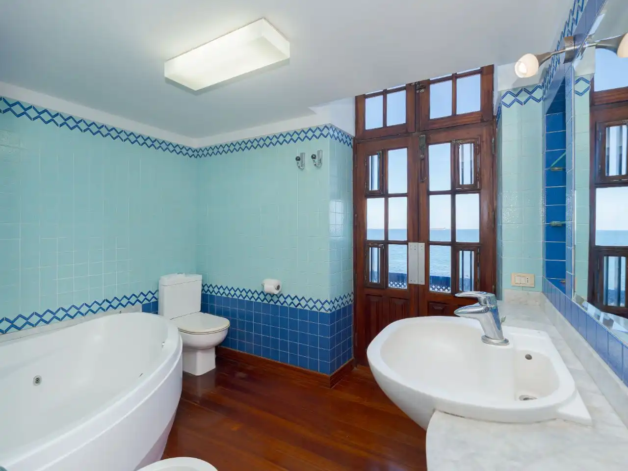 Casa o xalet en venda a San Cristóbal - Playa de la Laja Bany de Casa o xalet en venda en Las Palmas de Gran Canaria amb Parquet, Terrassa i Traster