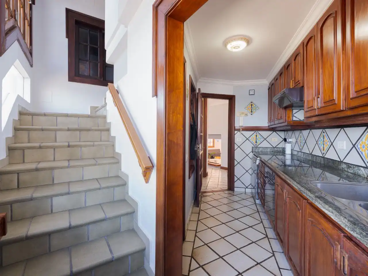 Casa o xalet en venda a San Cristóbal - Playa de la Laja Cuina de Casa o xalet en venda en Las Palmas de Gran Canaria amb Parquet, Terrassa i Traster
