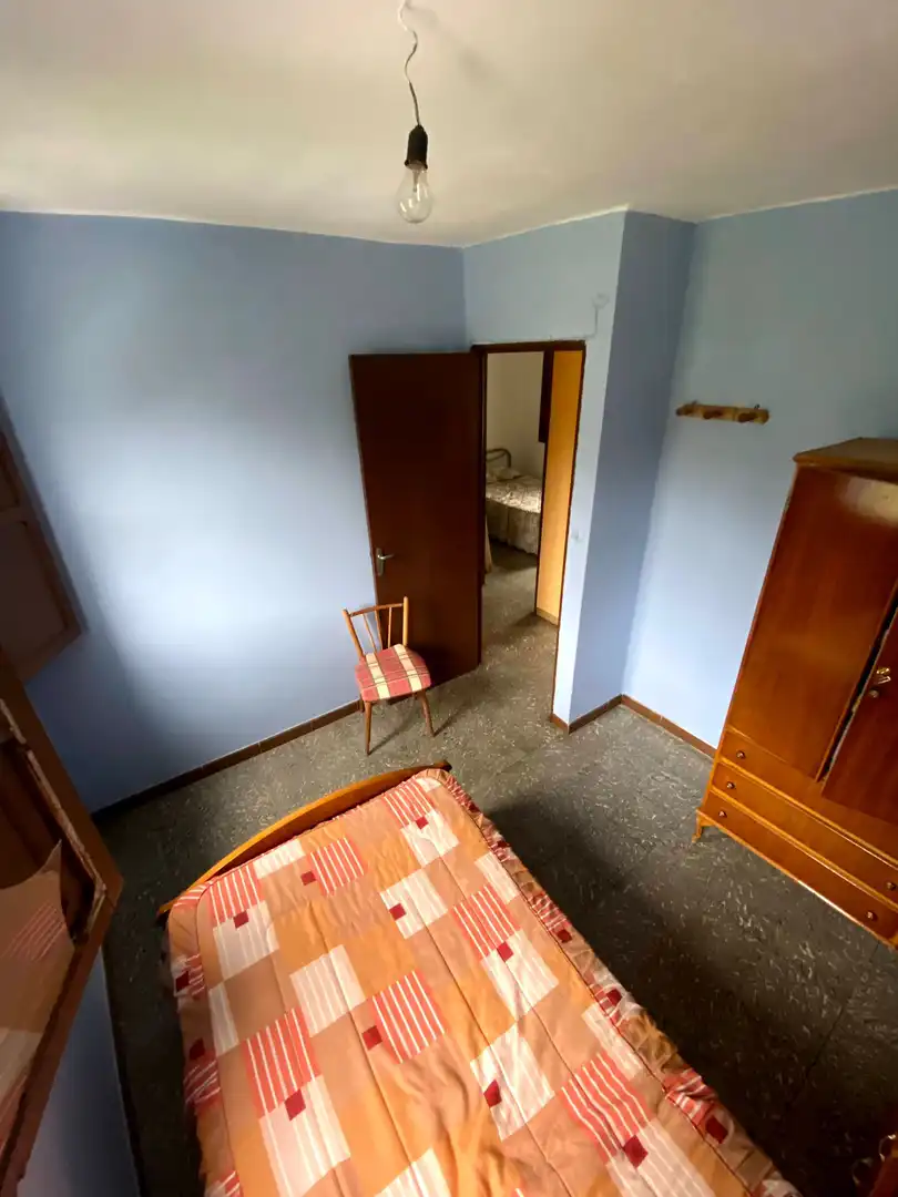 Dormitori de Casa o xalet en venda en Viana do Bolo amb Moblat i Balcó