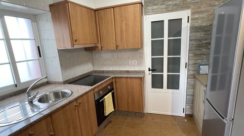 Foto 4 de Casa adosada de alquiler en Rúa Galiñeiro, 43, Mugardos, A Coruña