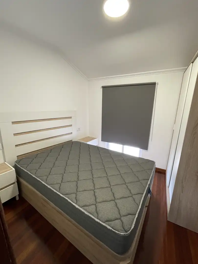 Casa adosada de alquiler en Rúa Galiñeiro, 43, Mugardos Habitación de Casa adosada de alquiler en Mugardos con Calefacción, Jardín privado y Parquet