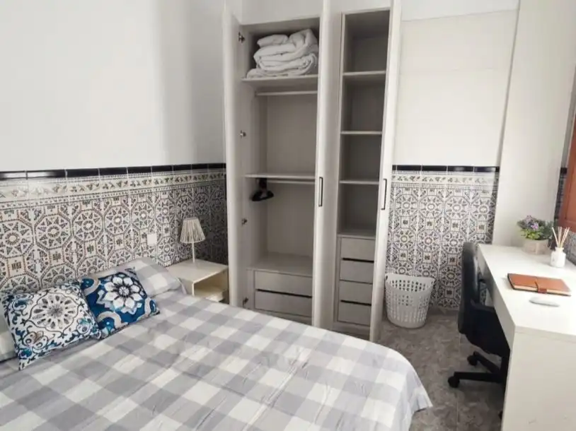 Habitación en Calle Santo Domingo, 15, Centro - El Castillo
