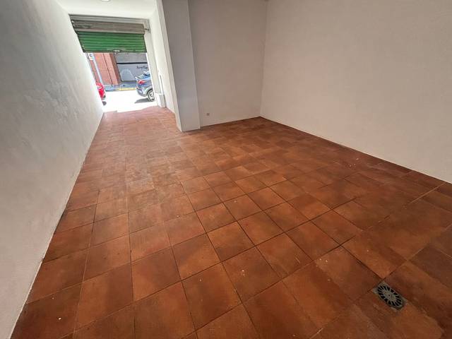 Garaje en Alquiler en Carrer Ludovicus Pius, 8 en La Bordeta