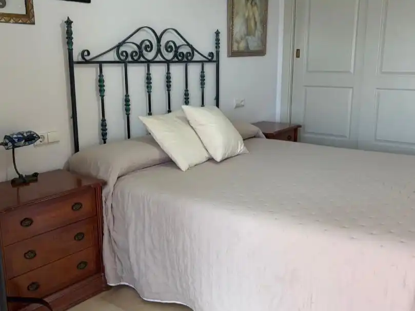 Flat for rent in Calle Ancla, 3, Zona Centro Comercial Torrequebrada Bedroom of Flat for rent in Benalmádena with Air Conditioner, Terrace and Swimming Pool