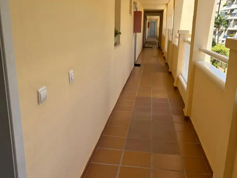 Flat for rent in Calle Ancla, 3, Zona Centro Comercial Torrequebrada Flat for rent in Benalmádena with Air Conditioner, Terrace and Swimming Pool