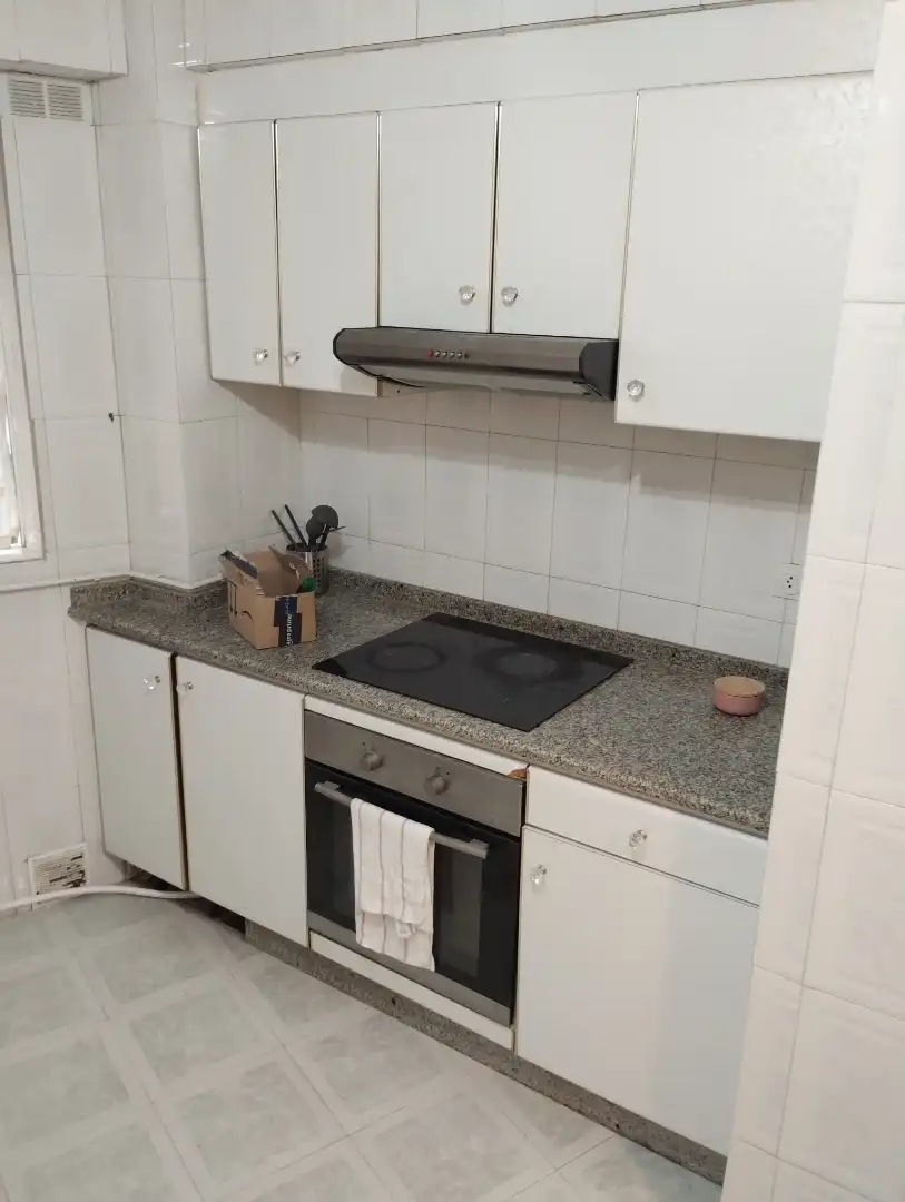 Zimmer in Rúa do Hórreo, 94, Ensanche - Sar
