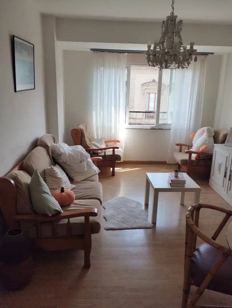Zimmer in Rúa do Hórreo, 94, Ensanche - Sar