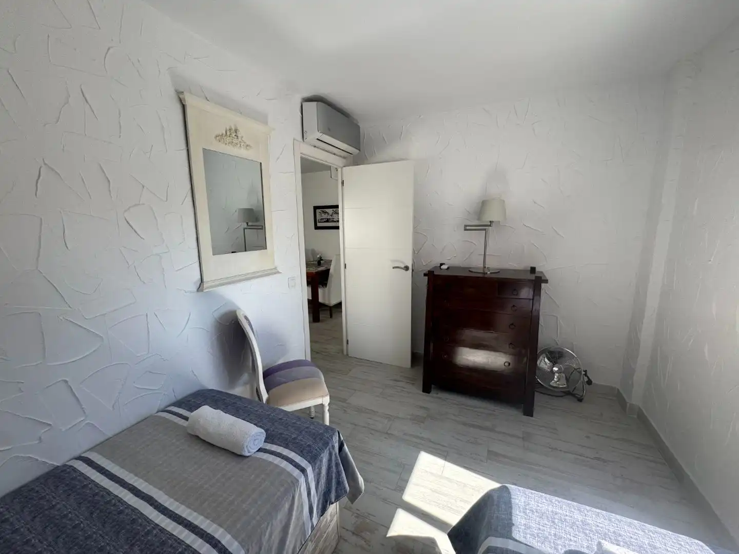 Bedroom of Flat for sale in Villajoyosa / La Vila Joiosa  with Air Conditioner, Furnished and Balcony