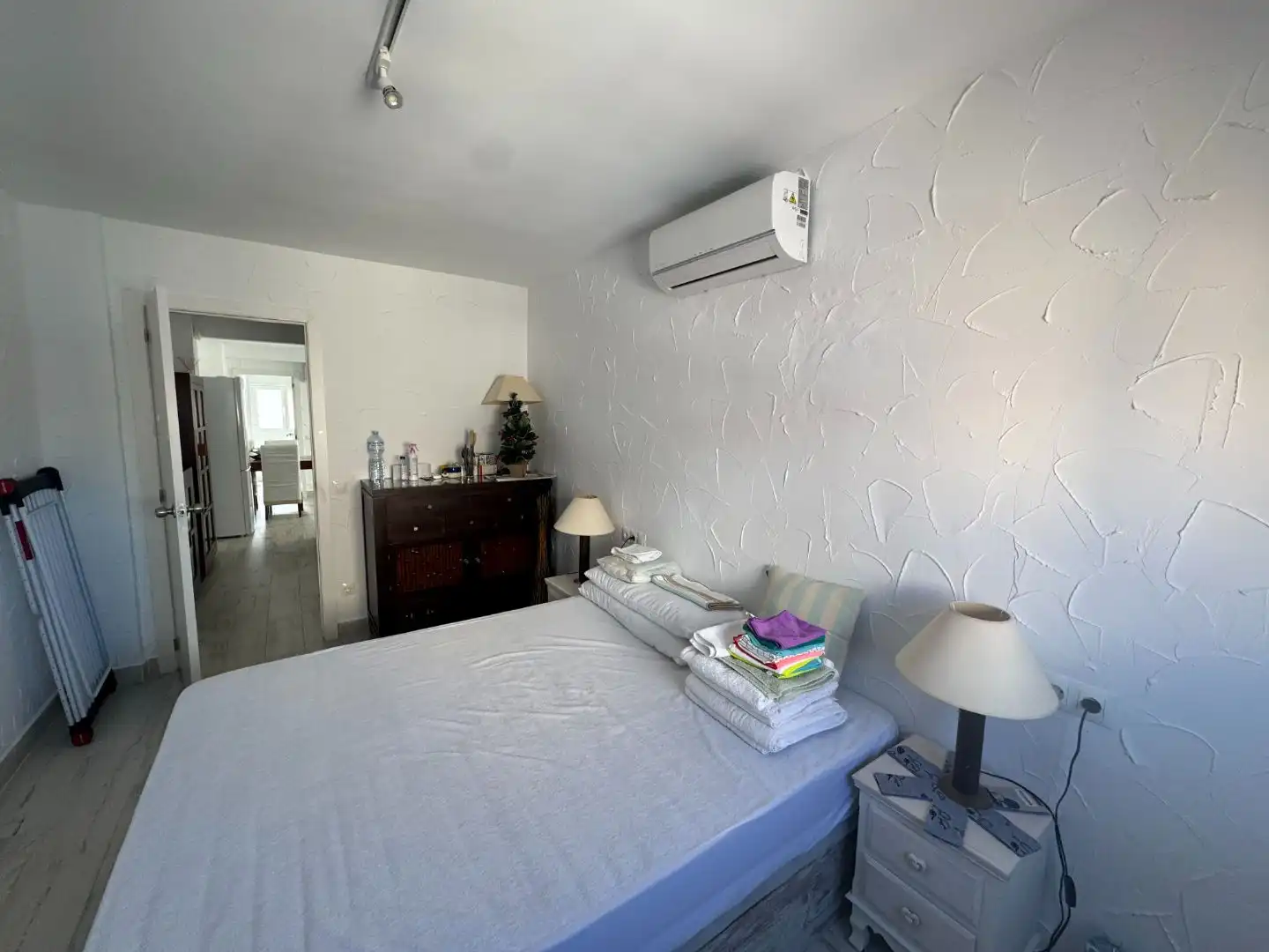 Bedroom of Flat for sale in Villajoyosa / La Vila Joiosa  with Air Conditioner, Furnished and Balcony
