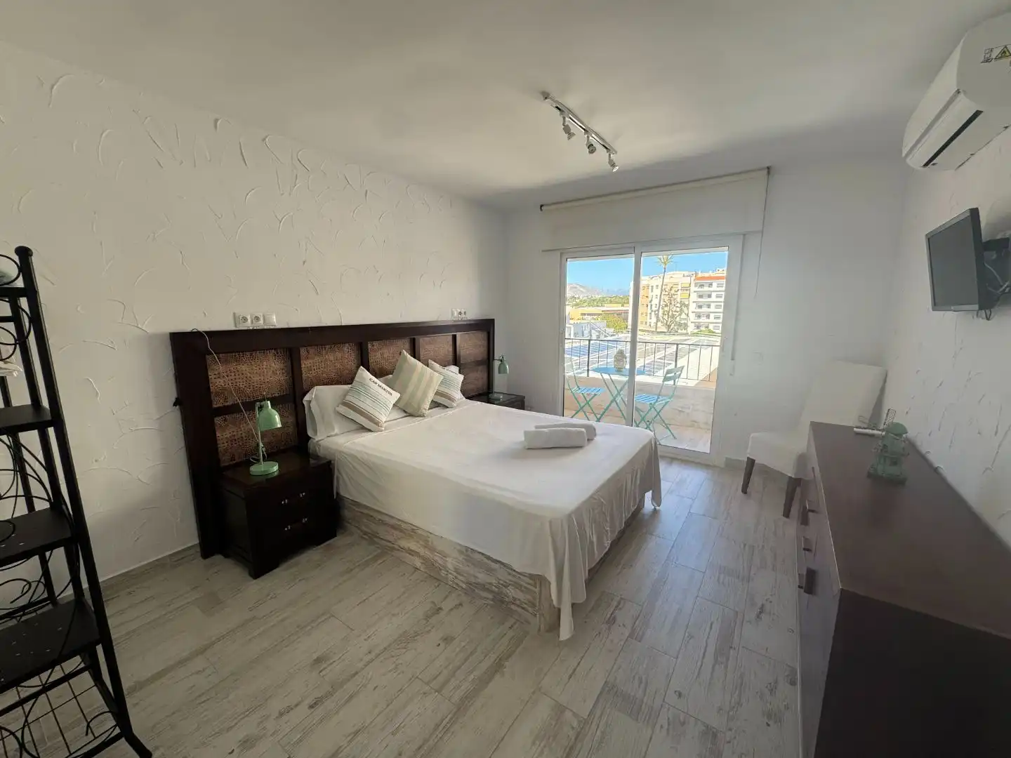 Bedroom of Flat for sale in Villajoyosa / La Vila Joiosa  with Air Conditioner, Furnished and Balcony