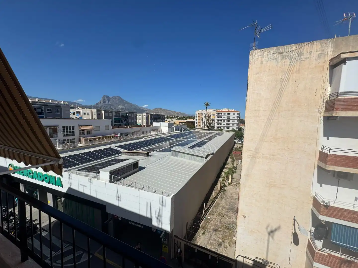 Exterior view of Flat for sale in Villajoyosa / La Vila Joiosa  with Air Conditioner, Furnished and Balcony